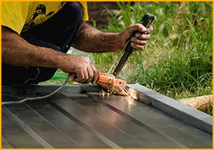 Global Garage Door Service Germantown, WI 262-269-1129 - emergency-services-gdr-07m